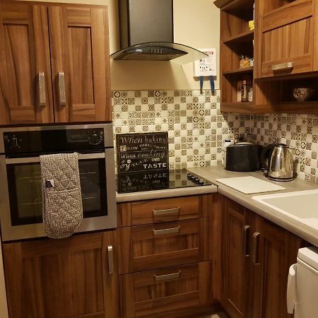 Ethan House Holiday Suites Killarney Buitenkant foto