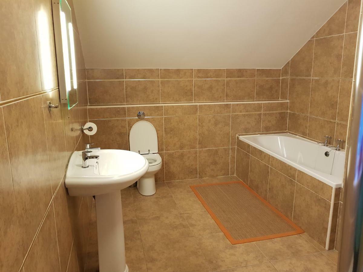 Ethan House Holiday Suites Killarney Buitenkant foto